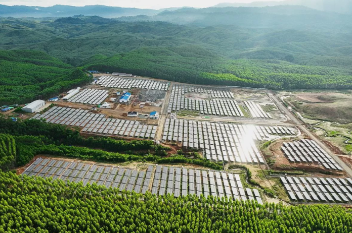 PLN Dorong Kolaborasi Global di COP29 untuk Perkuat Energi Hijau di Indonesia