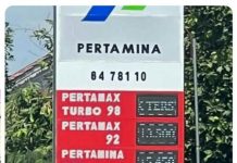 Dugaan Penyelewengan BBM Solar Subsidi di SPBU Tanjung Hilir Pontianak, Diduga Libatkan Mafia Migas Dugaan Penyelewengan BBM Solar Subsidi di SPBU Tanjung Hilir Pontianak, Diduga Libatkan Mafia Migas