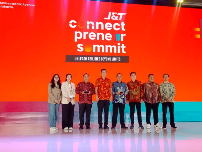 Tutup Rangkaian Program Pemberdayaan UMKM, J&T Express Gelar J&T Connect Preneur Summit 2024