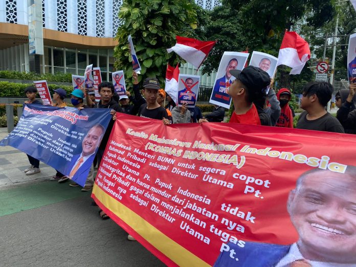 Komnas Indonesia Soroti Dugaan Korupsi Dirut PT Pupuk Indonesia, Berikut Profilnya