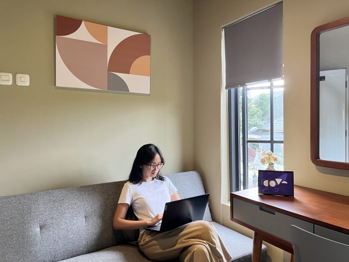 Kost Bodong Mengintai! Kenali dan Hindari Penipuan Daring Berkedok Iklan Kost Untuk Mahasiswa penipuan iklan kost, tips cari kost aman, kost bodong, penipuan online mahasiswa, Cove Indonesia, hunian co-living, cara cek iklan palsu, UTBK SNBT, mahasiswa baru, cari kost Jakarta