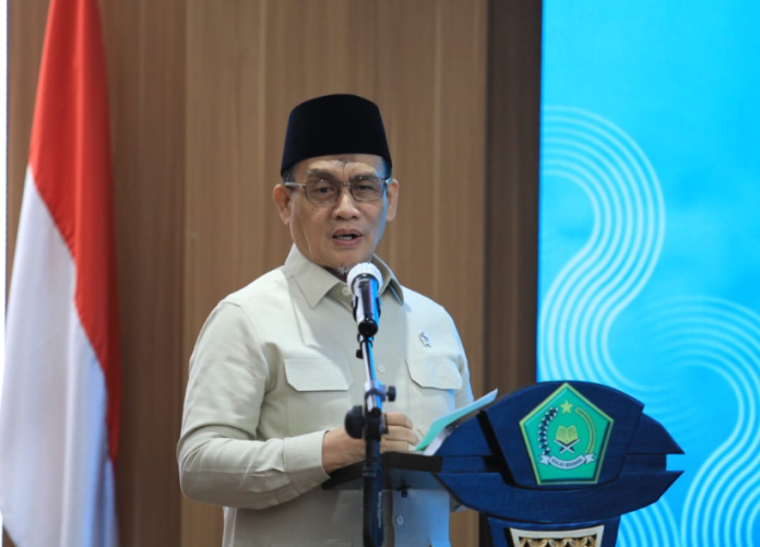 Wamenag Dorong Penguatan Pesantren di Pelantikan Pengurus IKAMAH