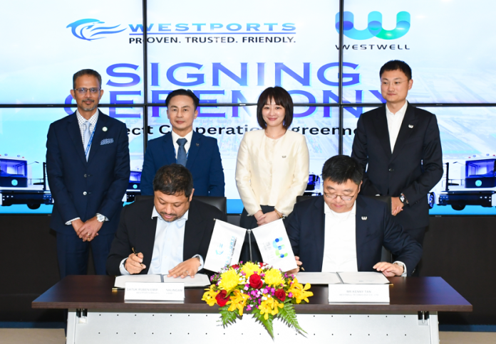 WESTWELL Gandeng Westports Malaysia, Deploy 60 Truk Listrik untuk Transformasi Pelabuhan Hijau