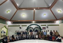 Santri Al-Khairiyah Praktik Dakwah Lewat Program Tarjung di Masjid-Masjid Cilegon Santri Al-Khairiyah Praktik Dakwah Lewat Program Tarjung di Masjid-Masjid Cilegon